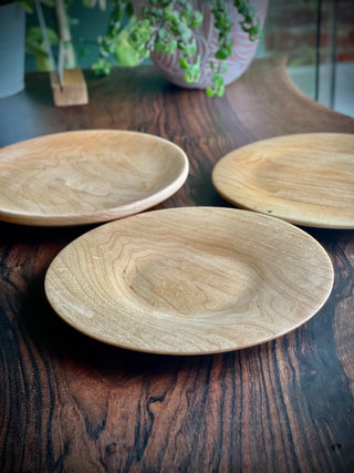 Turned wooden plates
